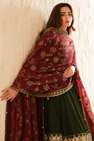Picture of Embroidered Velvet Formal VF-2036