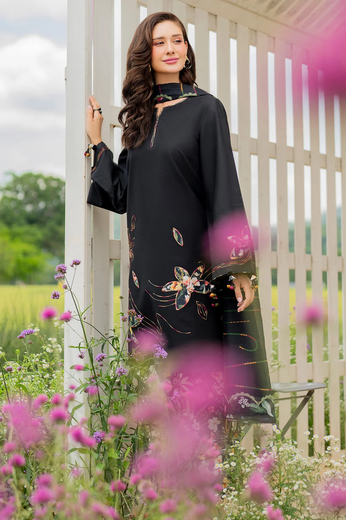Picture of EMBROIDERED LAWN USE-9263