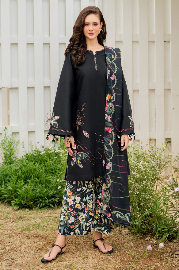 Picture of EMBROIDERED LAWN USE-9263