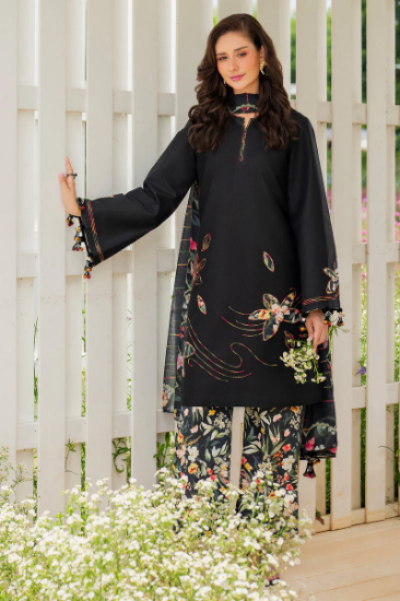 Picture of EMBROIDERED LAWN USE-9263